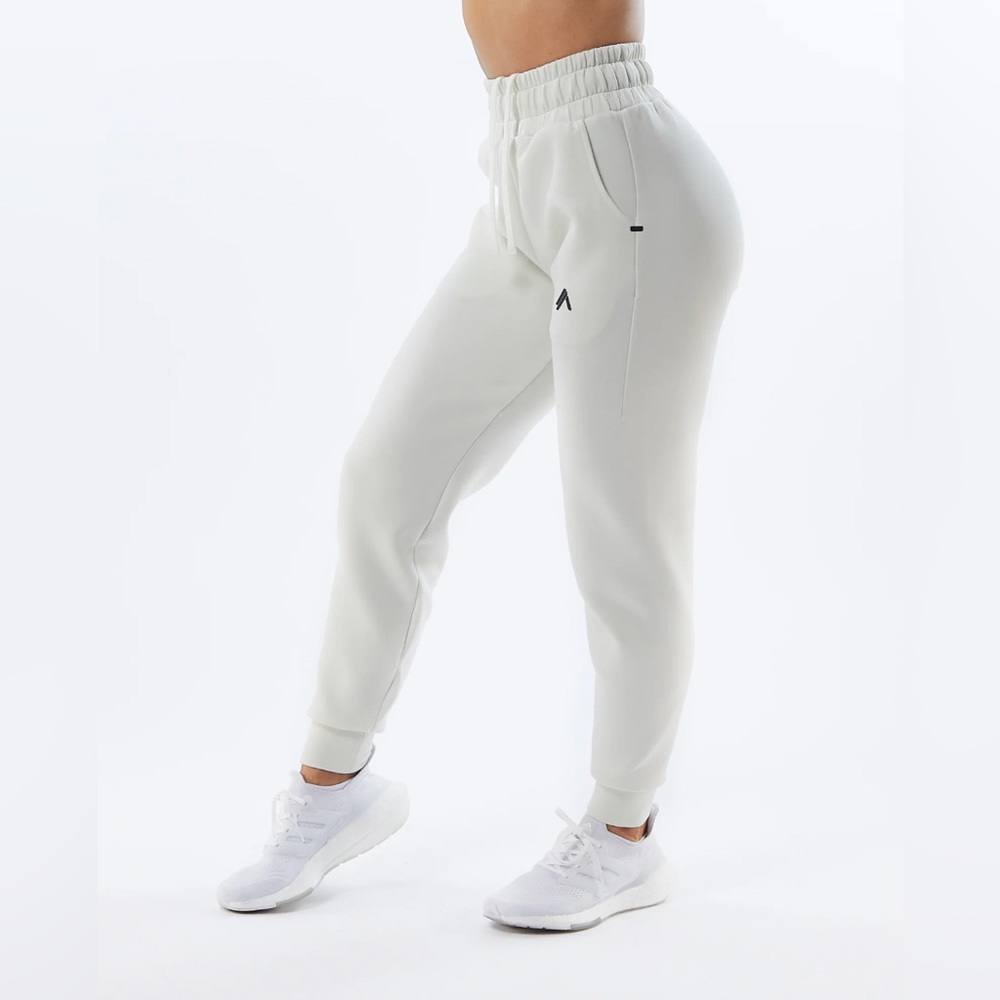 Alphalete Athletics, ELMTS Relaxed Jogger, Size XXS